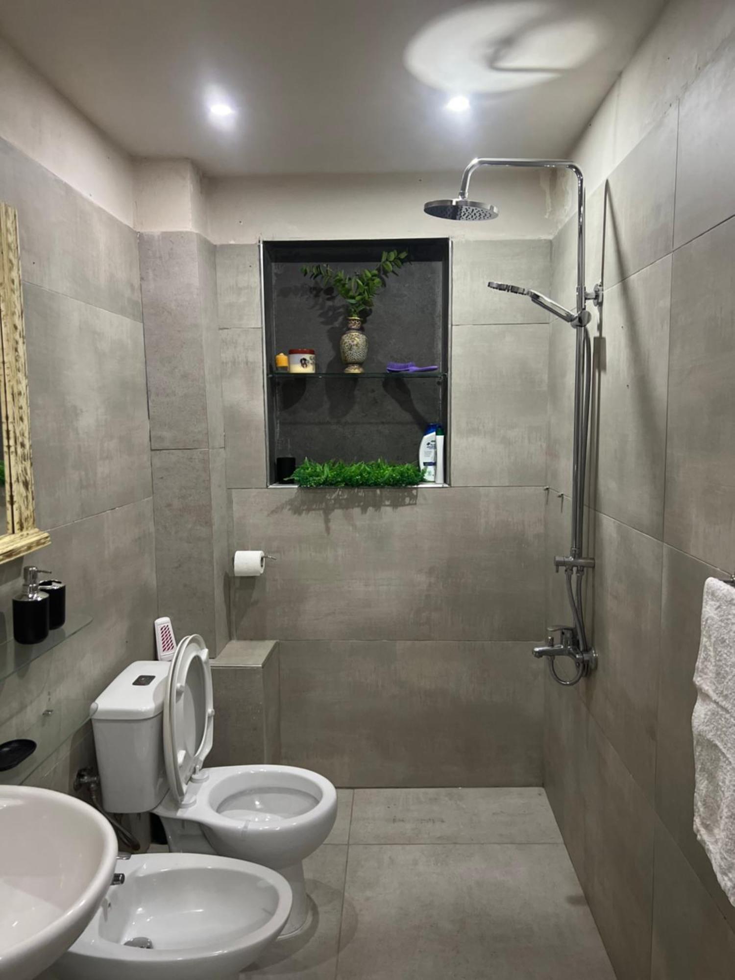 Central Cozy Apartment Old Train Station Тирана Екстериор снимка